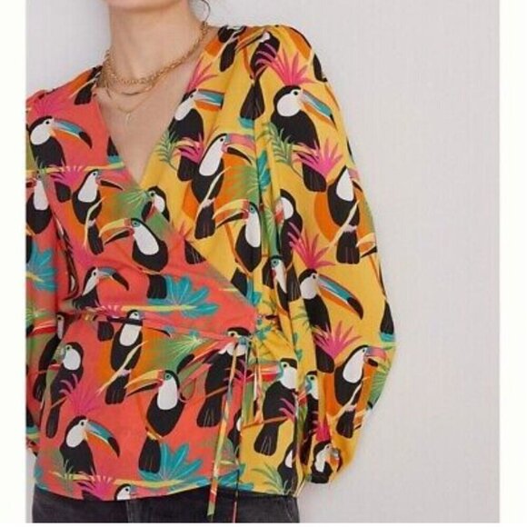 NWT FARM Rio Tropical Toucan Rainbow Chic Feminine Wrap Blouse  Size Small - Picture 4 of 10